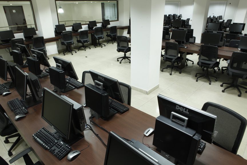 EThames College Labs(2)