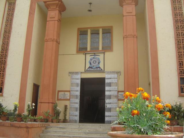 Faculty of Law Others(4)