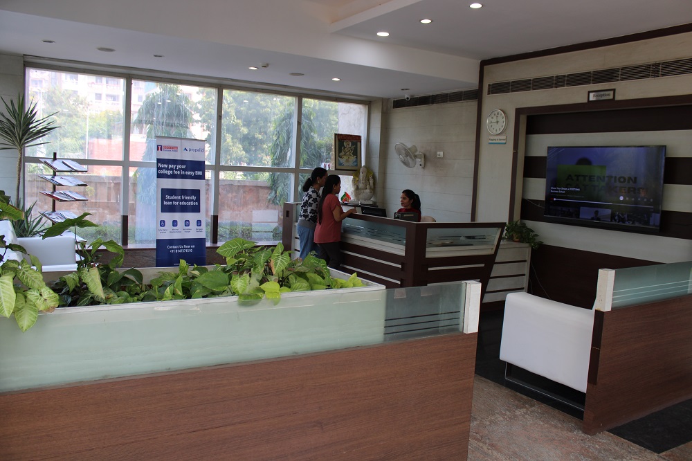 FOSTIIMA Business School Others(7)