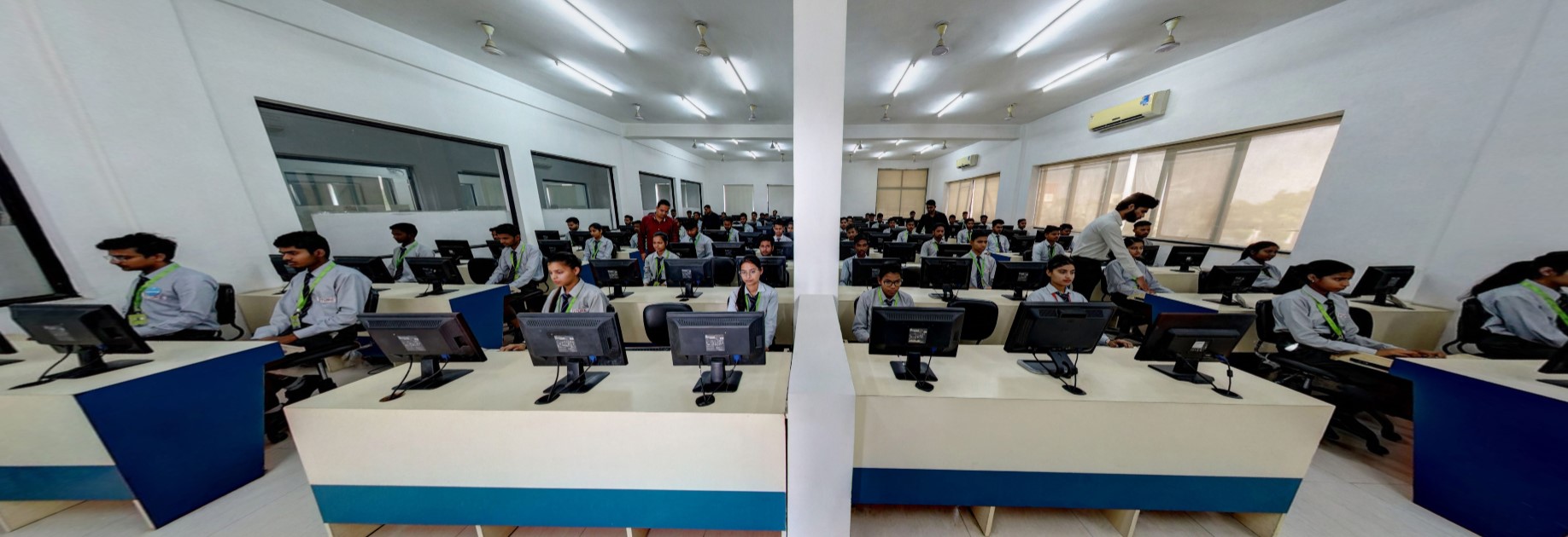 Future University Labs(3)
