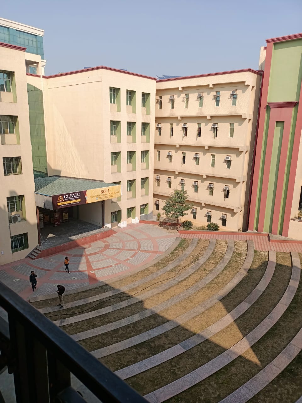 GL Bajaj Noida Campus View(3)