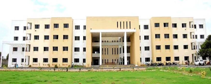 Geethanjali College of Engineering and Technology Campus View(2)