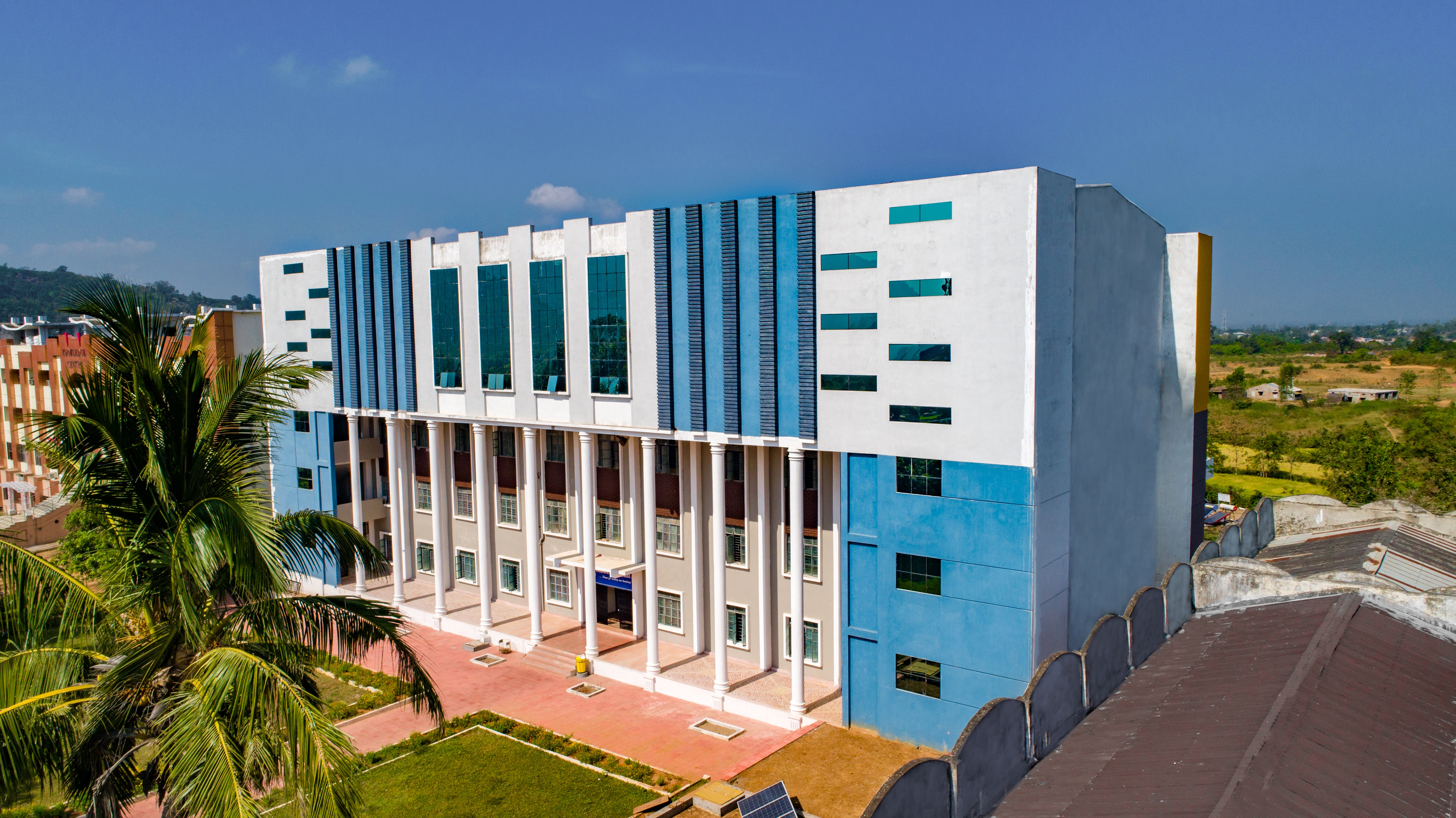 GIET University Campus Building(5)