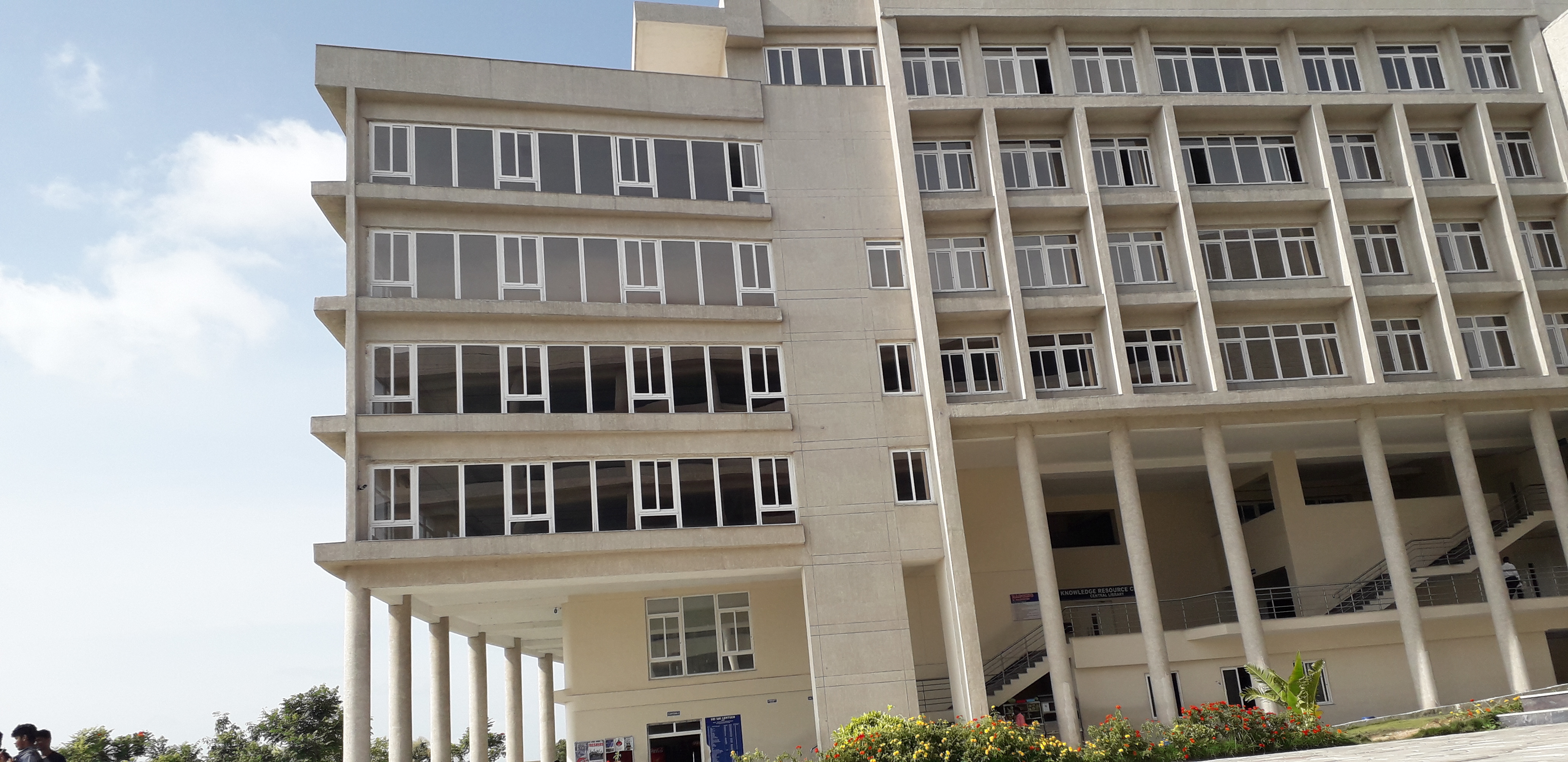 GITAM University Hyderabad Campus Building(1)