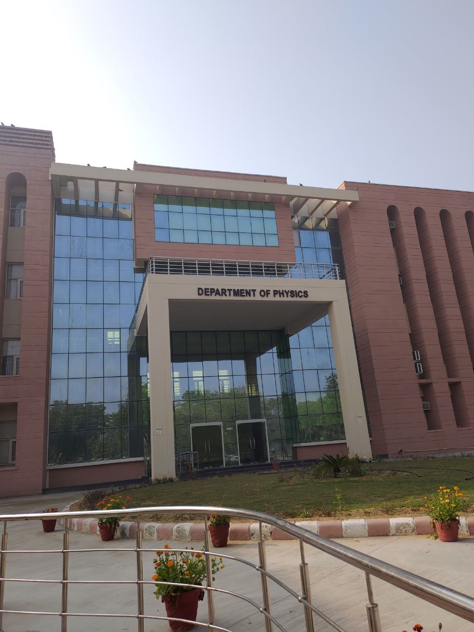 GJUST Campus Building(5)