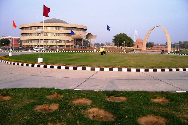 GJUST Campus View(3)
