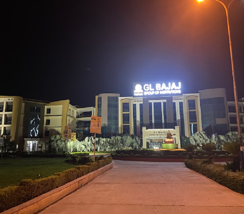 GL Bajaj Group of Institutions Campus View(3)