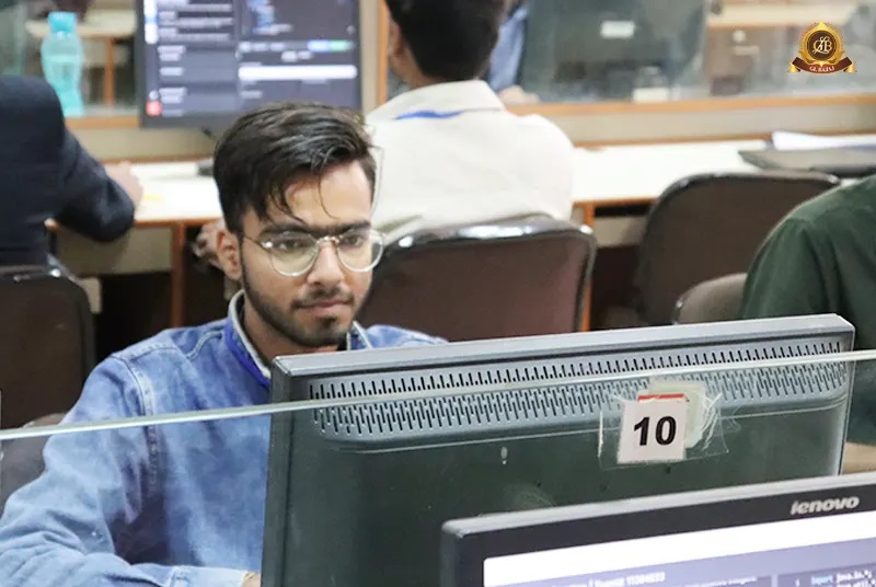 GL Bajaj Group of Institutions Labs(2)