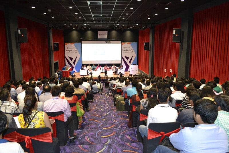 GL Bajaj Institute of Management and Research Auditorium(2)