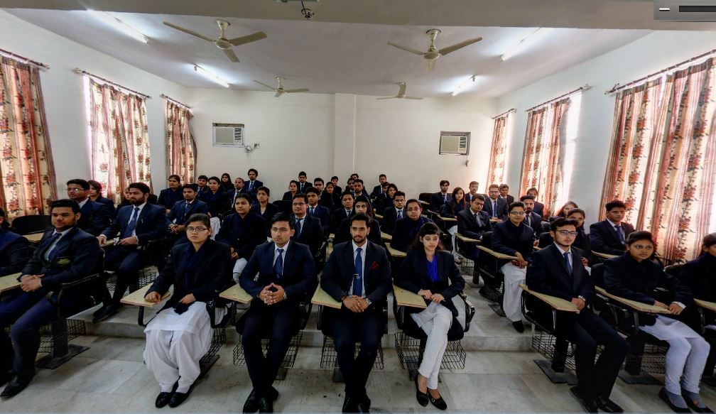 GLA University Mathura Classroom(1)