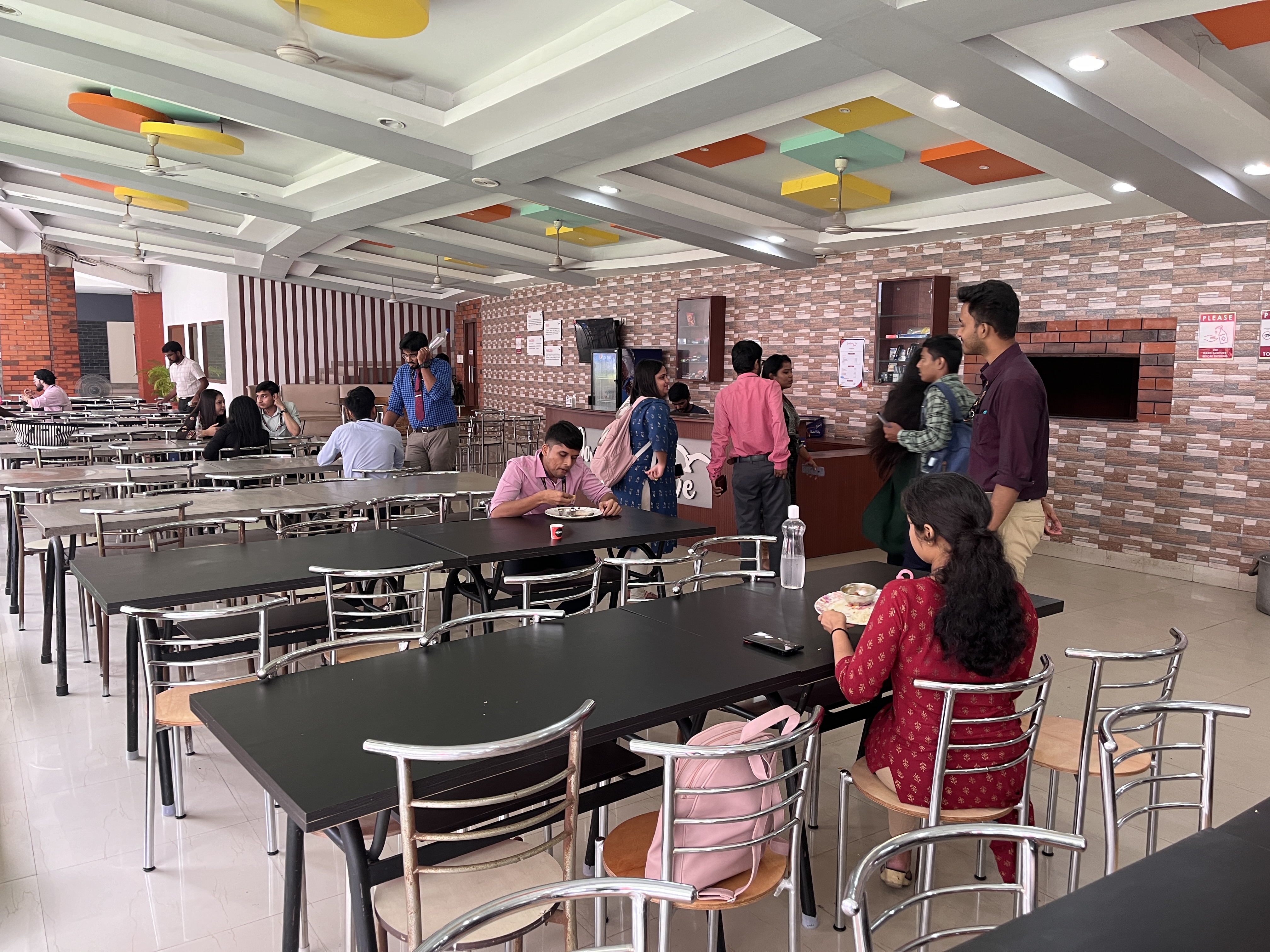 Globsyn Business School Cafeteria / Mess