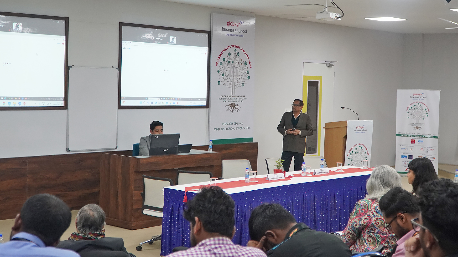Globsyn Business School Seminar hall(2)
