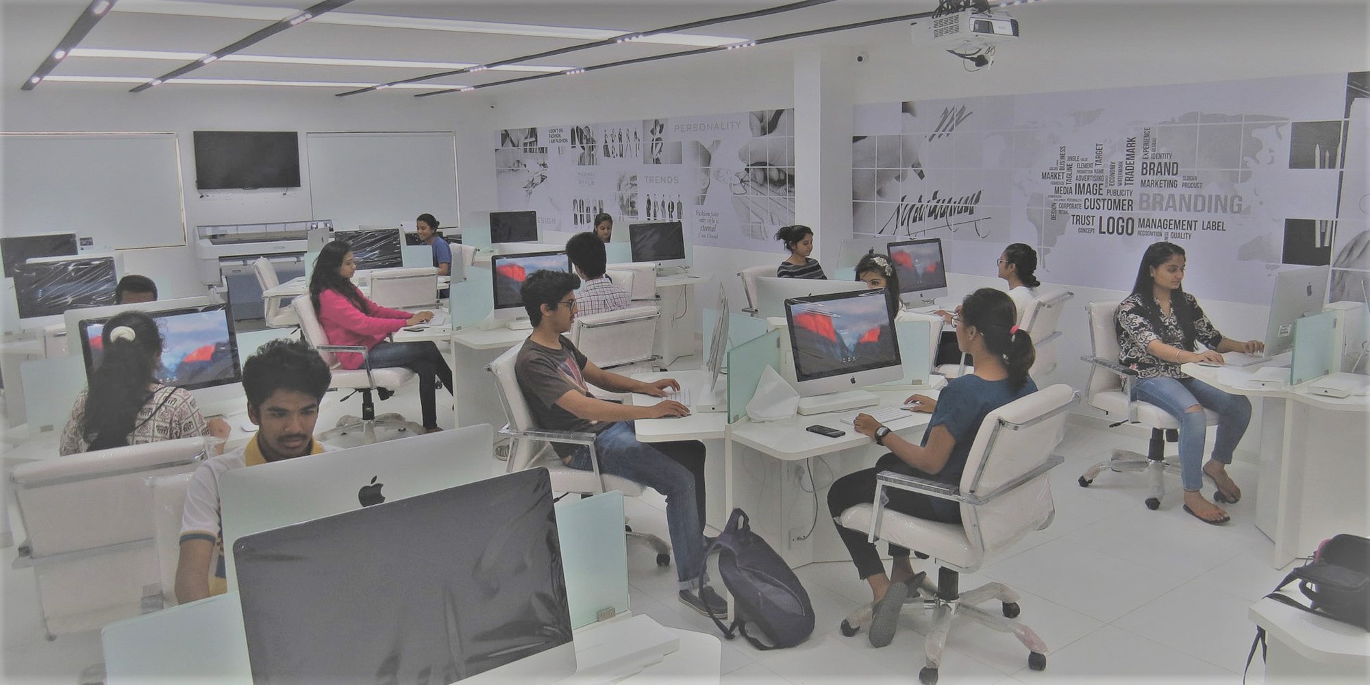 GLS University Ahmedabad Labs(2)