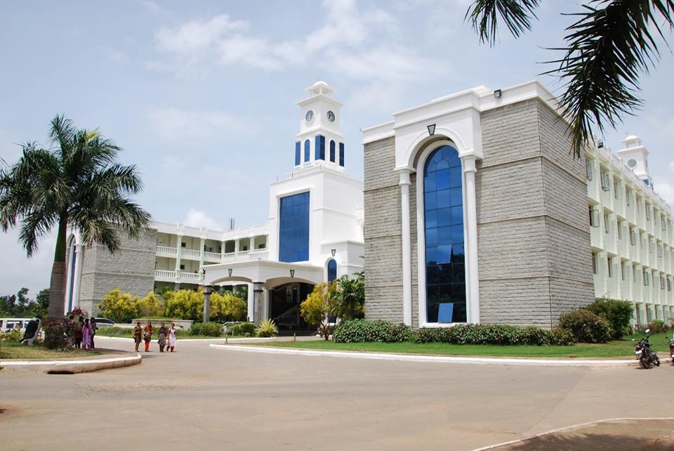 GM Institute of Technology Campus View