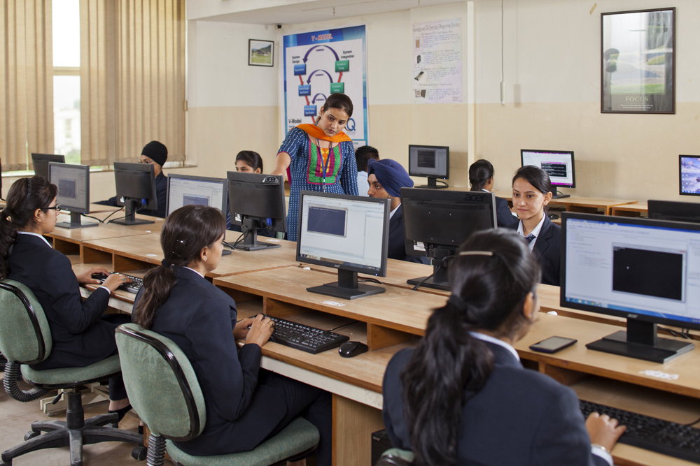 GNA University Labs(7)