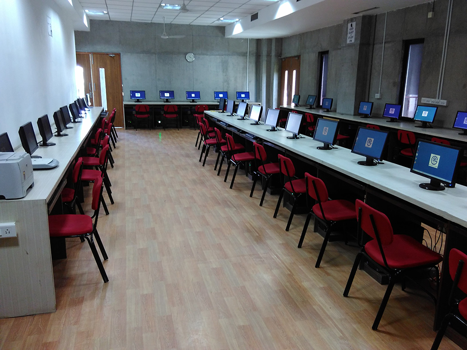 GNLU Gandhinagar Labs