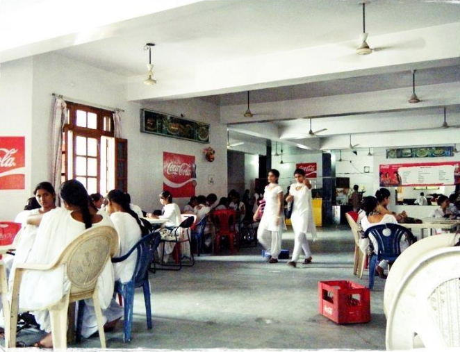 GCGLDH Cafeteria / Mess