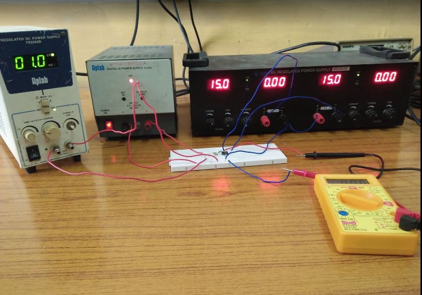 Government Polytechnic, Mumbai Labs(2)