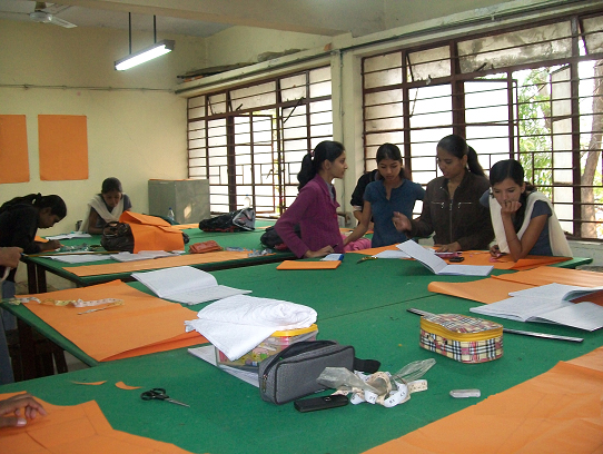 Government Polytechnic Pune Labs(1)