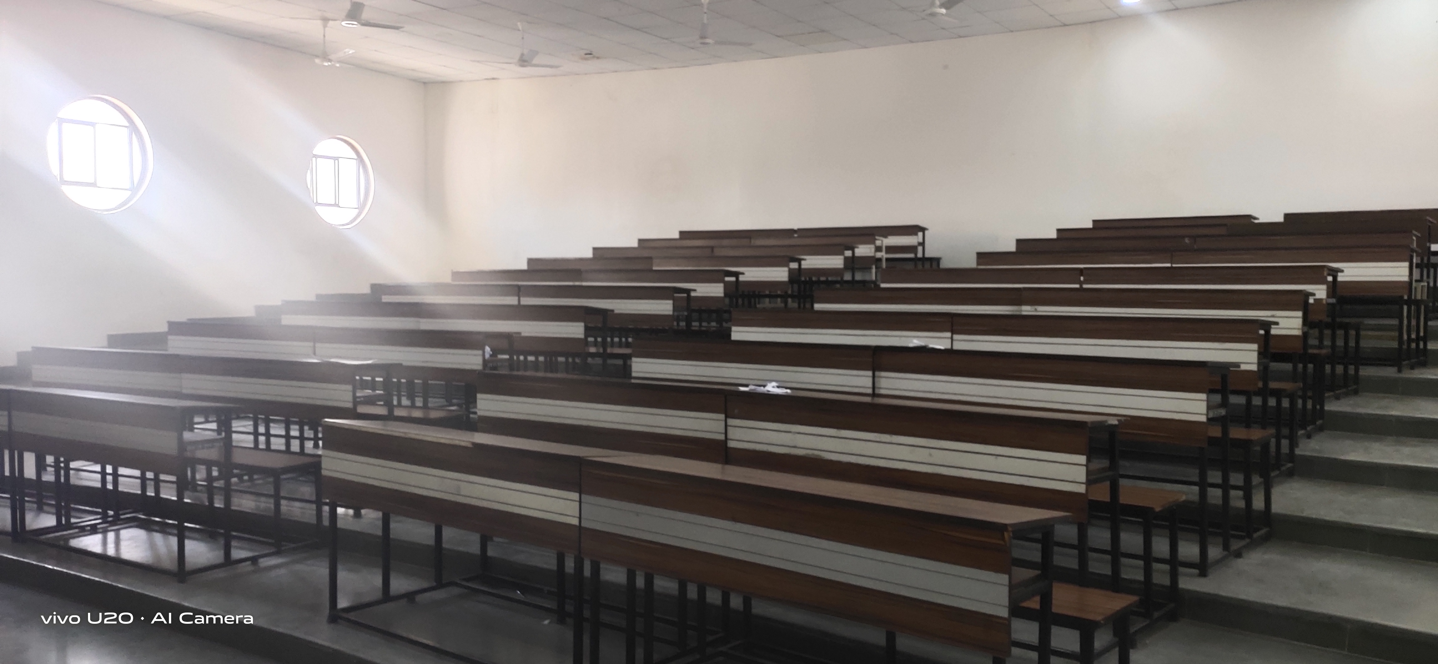 Graphic Era Hill University Classroom(2)