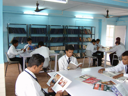 Gujarat Institute of Hotel Management Library