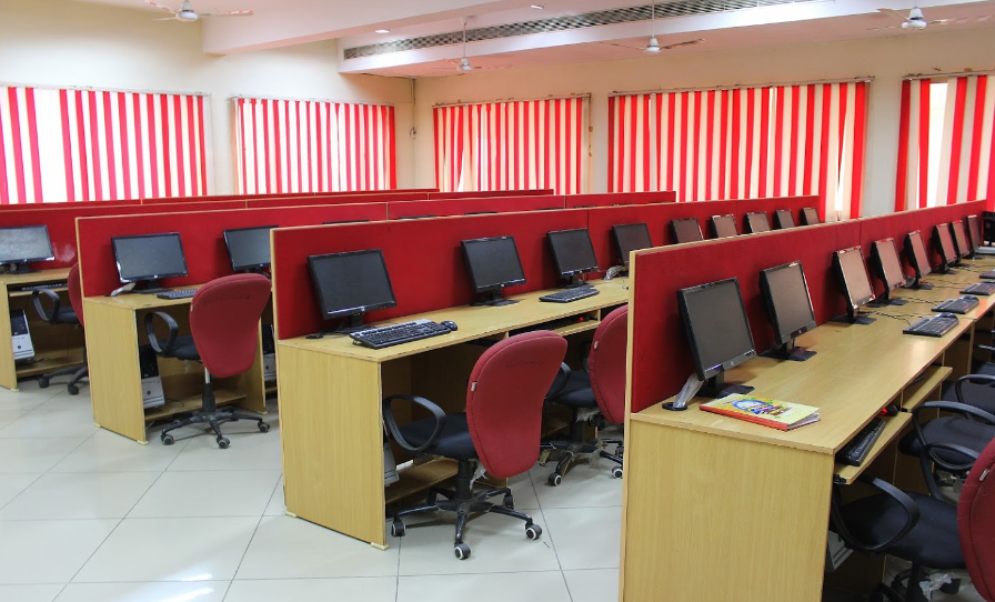 Gulzar Group of Institutes Labs(1)