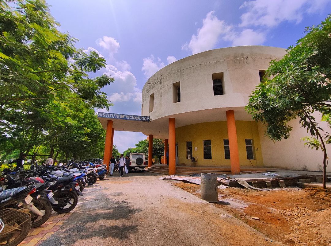 Guru Ghasidas Vishwavidyalaya Academic Block
