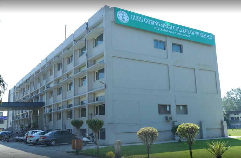 Guru Gobind Singh College of Pharmacy Campus Building