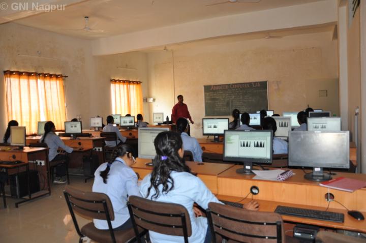 Guru Nanak Institute of Engineering and Technology Labs(2)