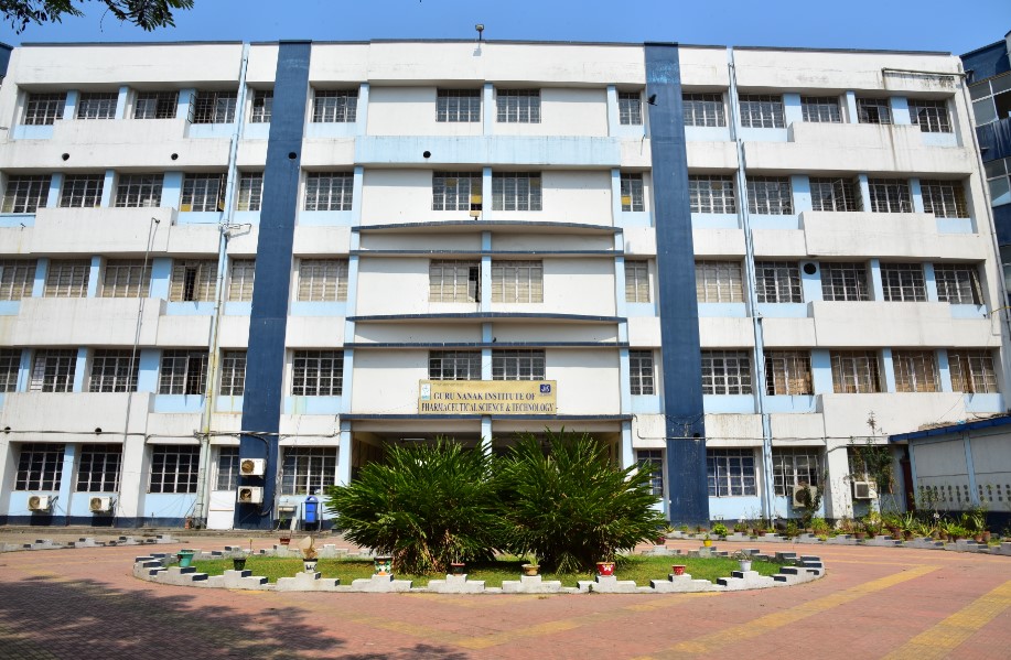 Guru Nanak Institute of Pharmaceutical Science and Technology Campus Building(2)