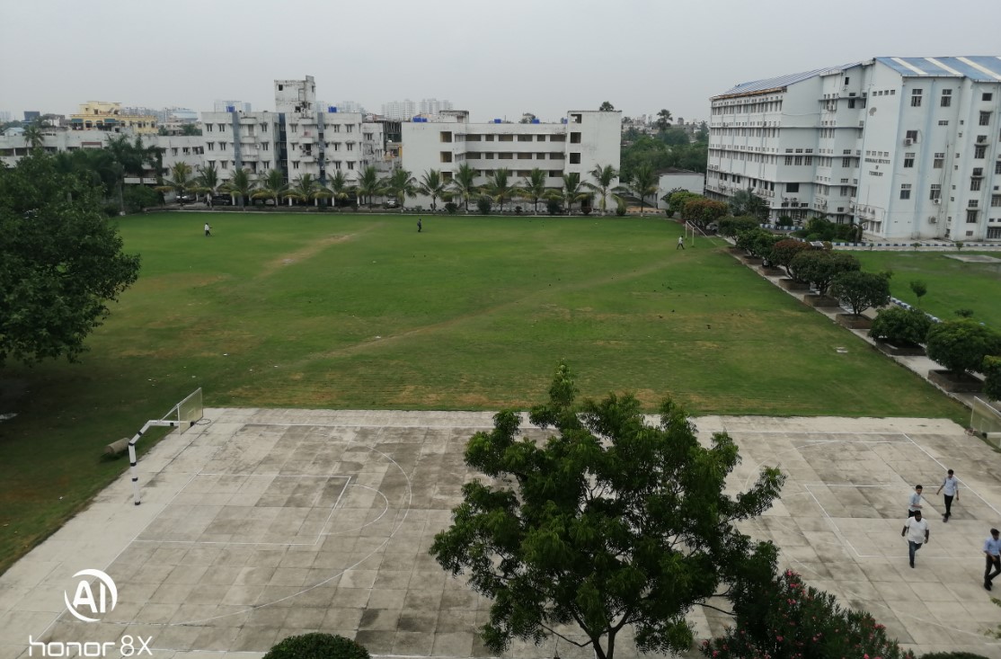 Guru Nanak Institute of Pharmaceutical Science and Technology Playground
