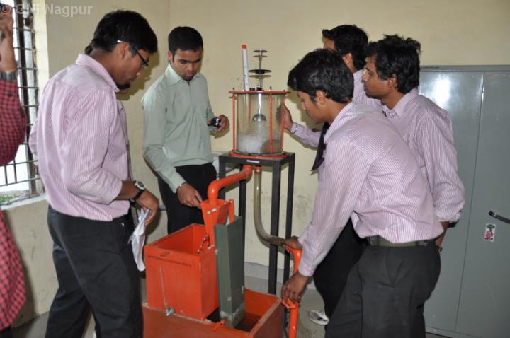 Guru Nanak Institute of Technology, Nagpur Labs(1)