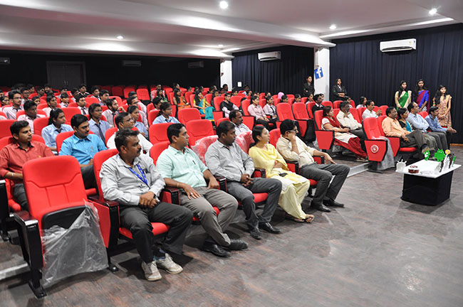 Guru Nanak Institute of Technology, Nagpur Auditorium