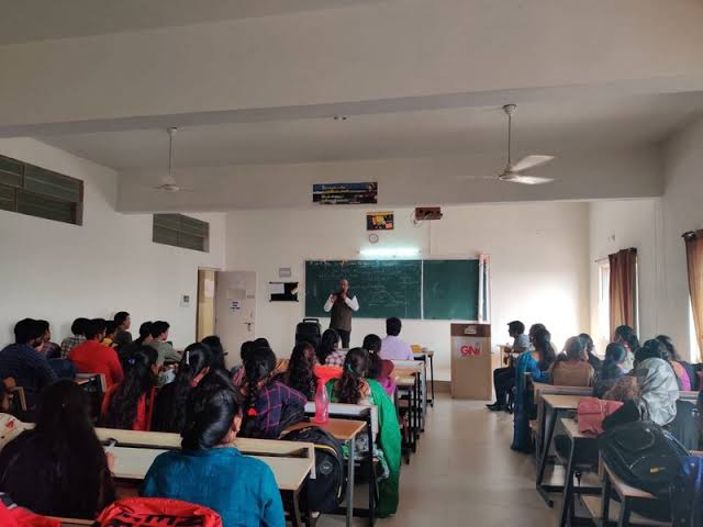 Guru Nanak Institutions Technical Campus Classroom(3)