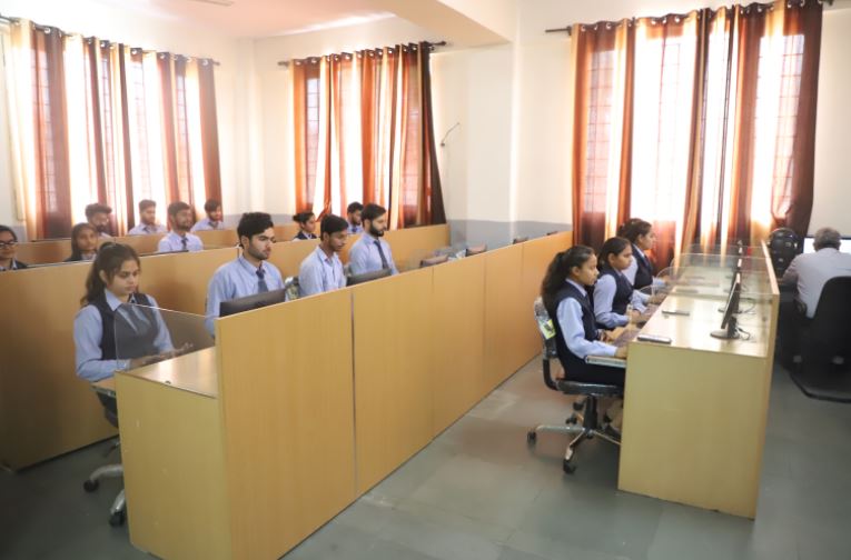 Guru Nanak Khalsa Institute of Technology and Management Labs