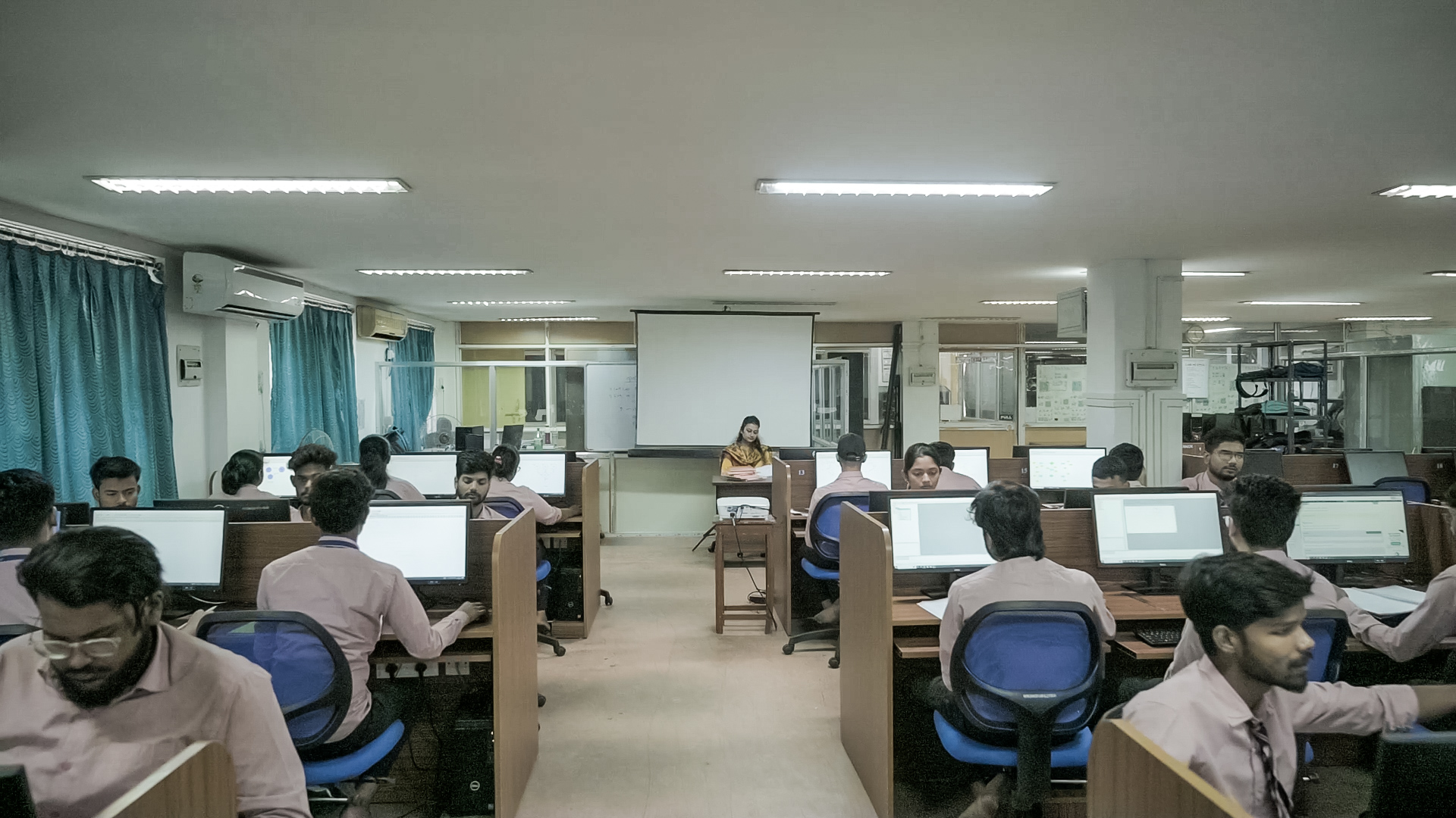 Haldia Institute of Technology Classroom(3)