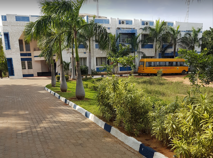 Hallmark Business School Transport Facility