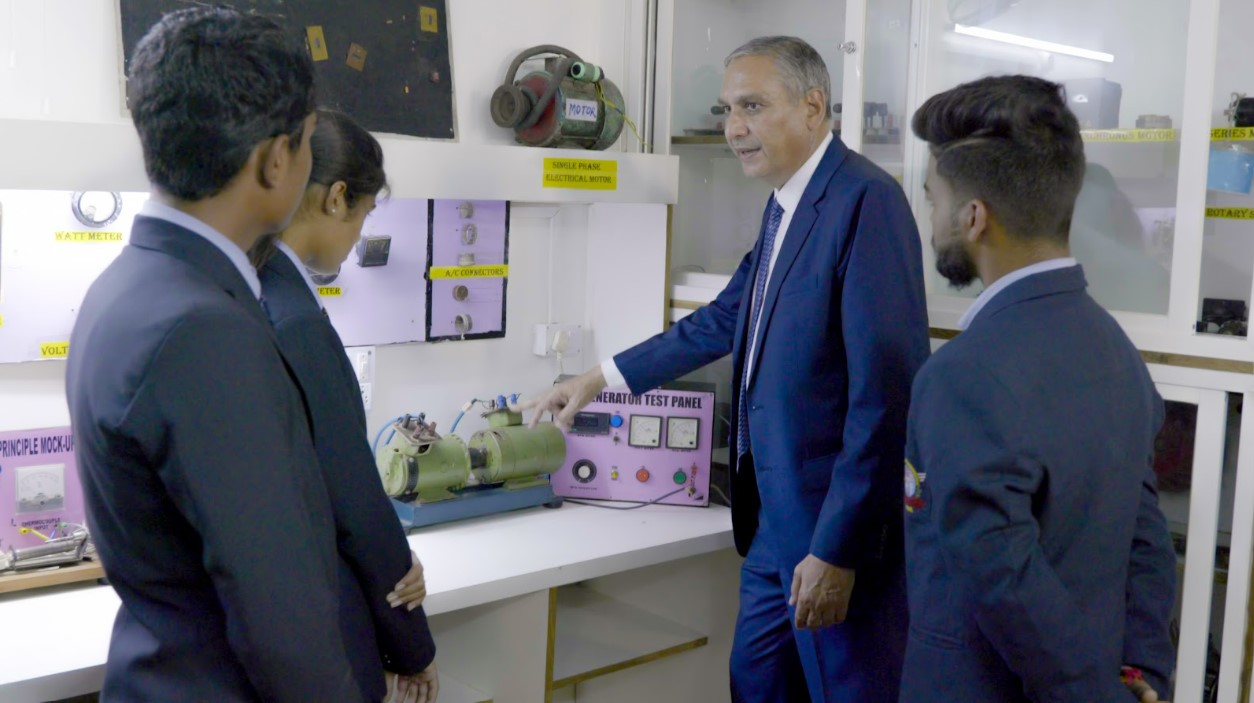 Hindustan Aerospace and Engineering Labs(4)