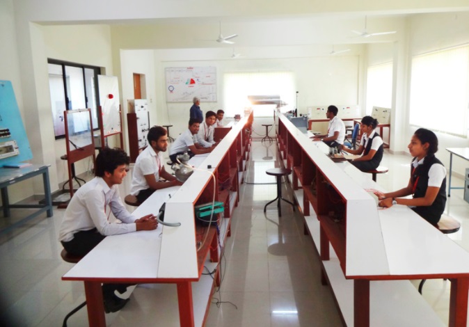 Hindustan Institute of Engineering Technology Labs(1)