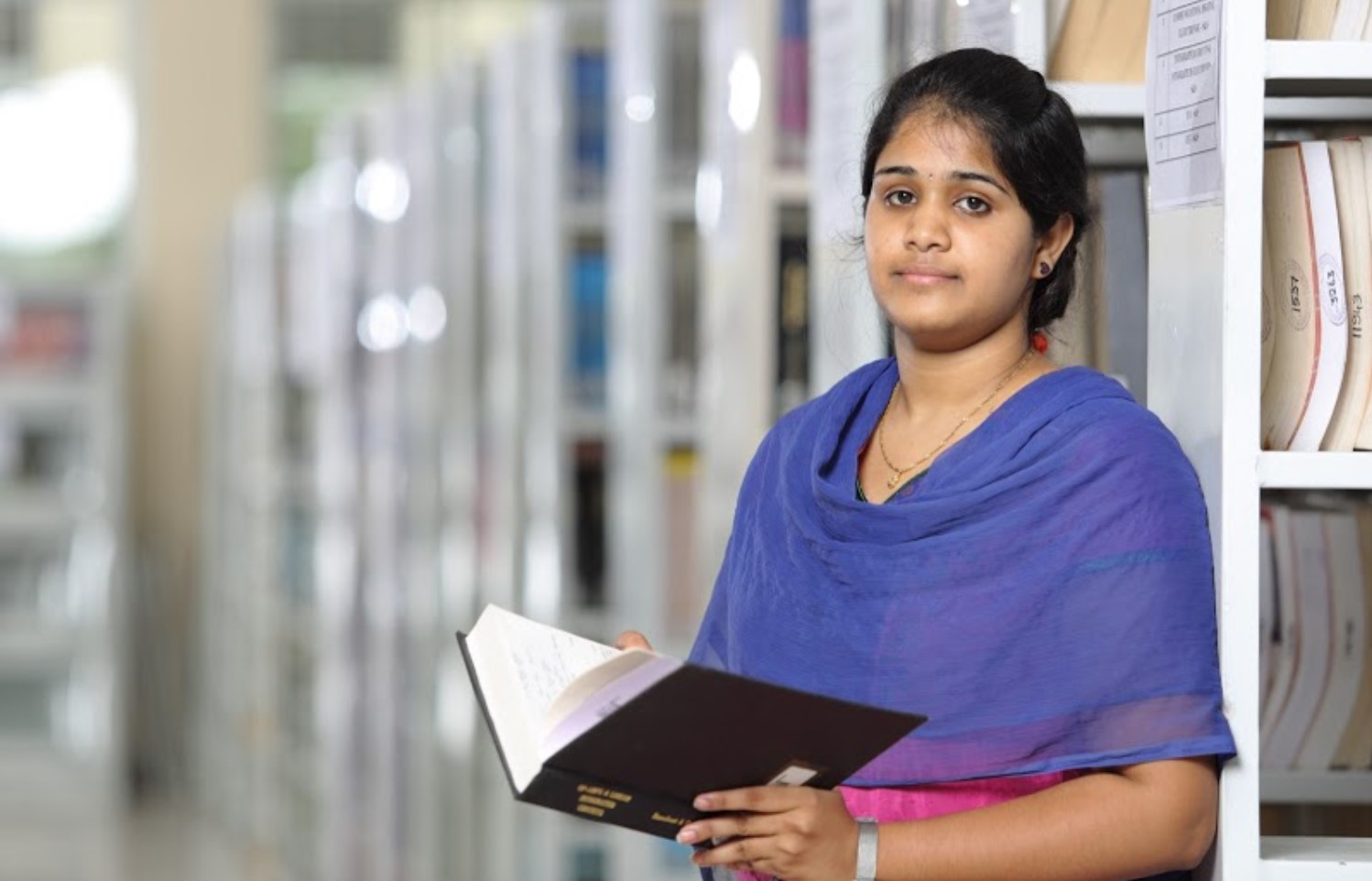 Hyderabad Institute of Technology and Management Library(3)