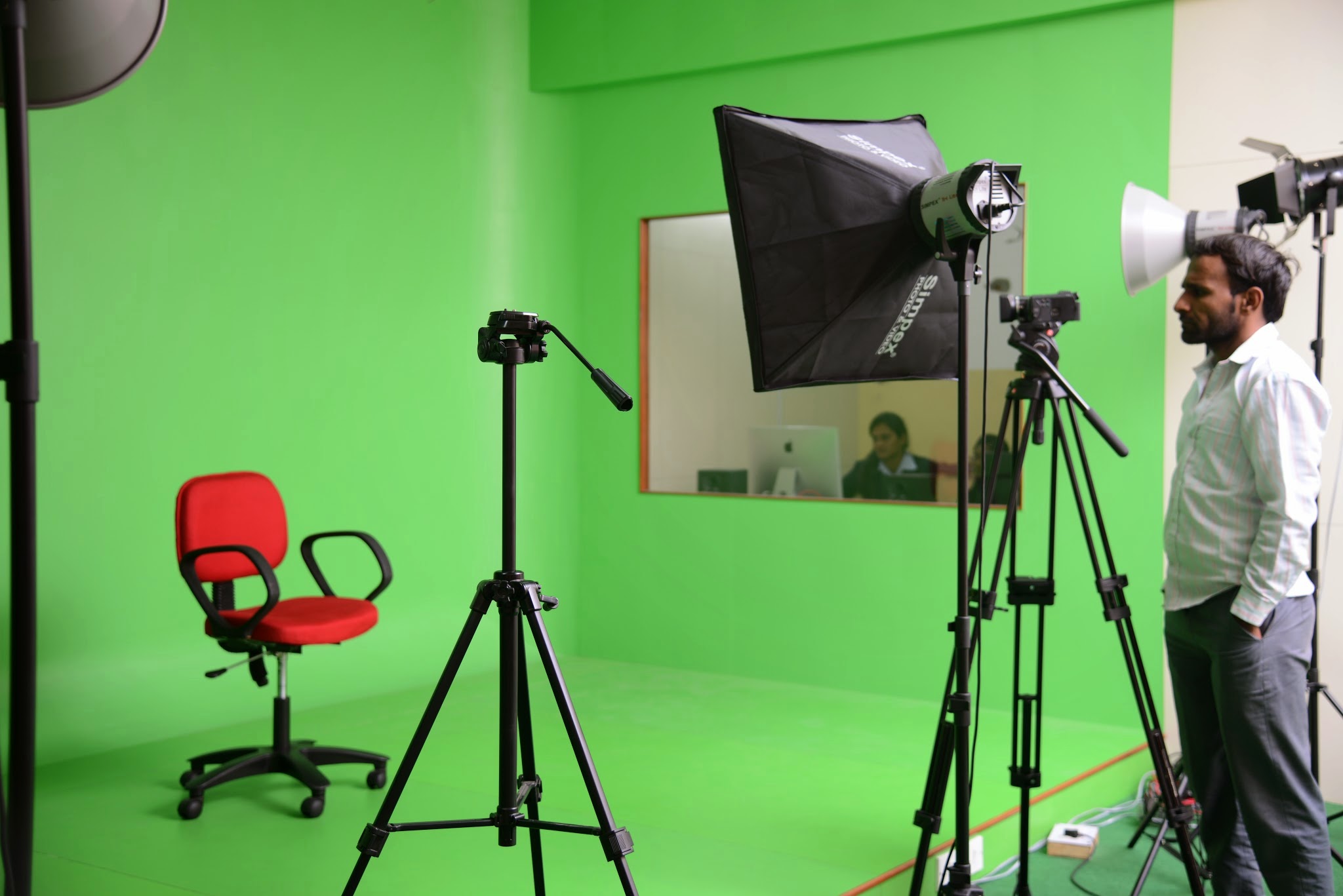 IEC University Labs(6)