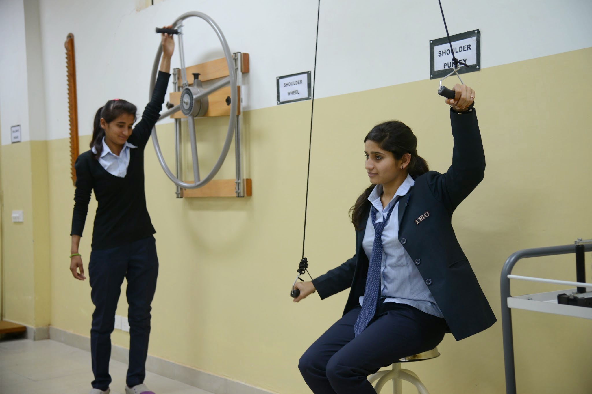 IEC University Labs(7)