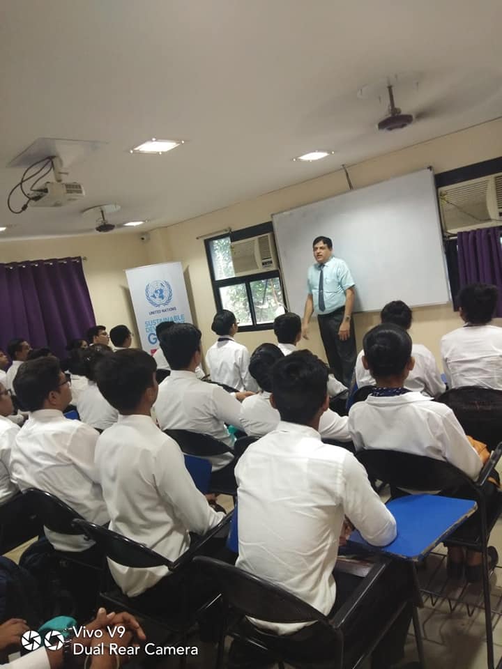 IIHM Ahmedabad Classroom(2)