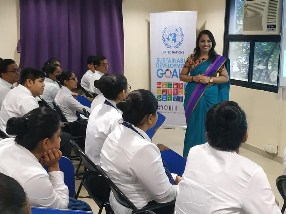 IIHM Ahmedabad Classroom(3)