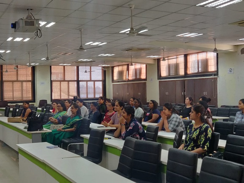 IIIT Surat Classroom