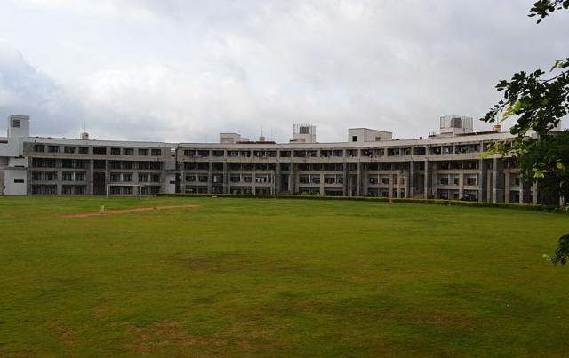 IIM Bangalore Sports Facility(2)