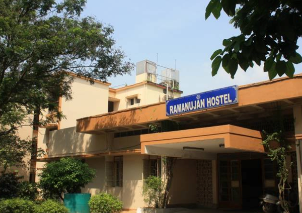IIM Calcutta Hostel Building(1)