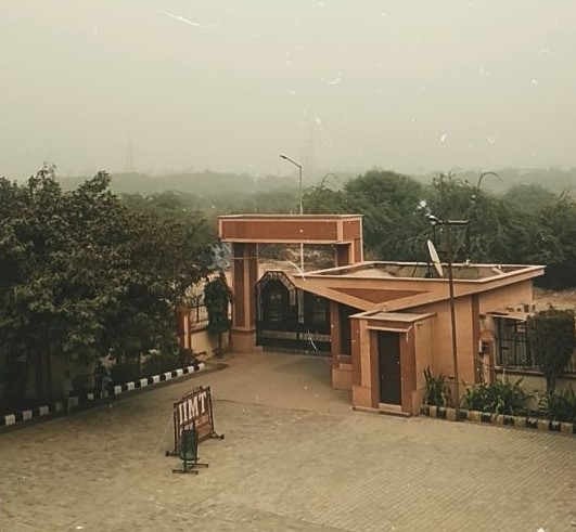 IIMT Greater Noida Entrance(2)
