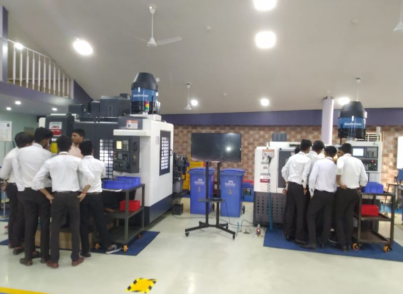 IIMT Greater Noida Labs(1)