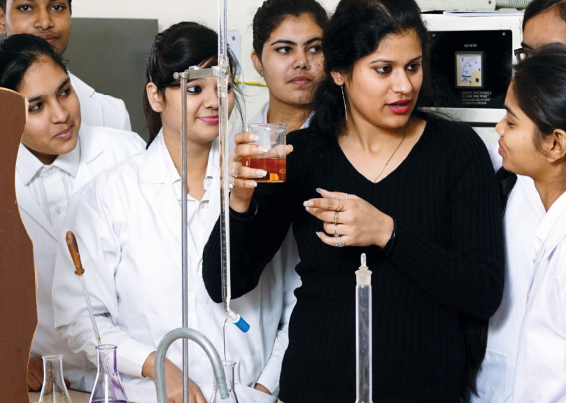 IIMT University Labs(1)